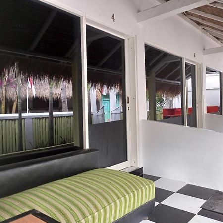 Sunset Sands Gili Air Exterior foto